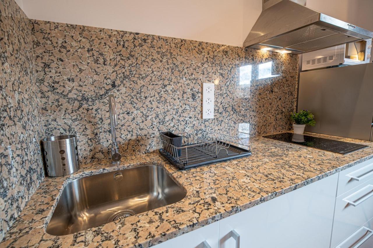 Apartamento 2 En La Muralla Romana Junto A La Catedral تاراغونا المظهر الخارجي الصورة