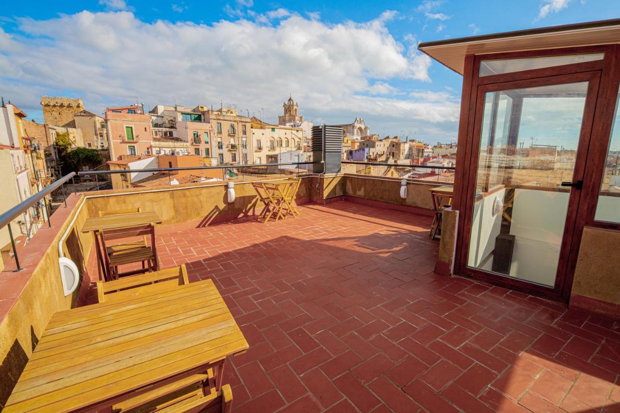 Apartamento 2 En La Muralla Romana Junto A La Catedral تاراغونا المظهر الخارجي الصورة